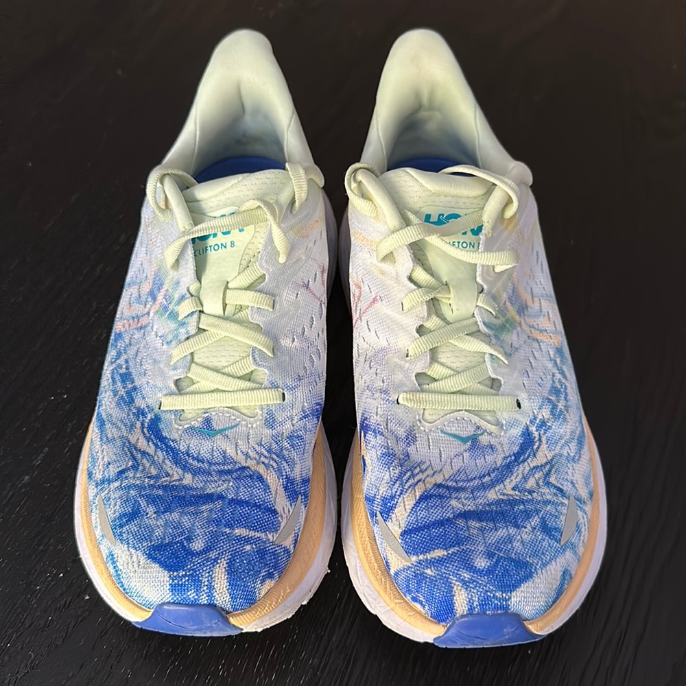 HOKA Clifton 8 Size 7